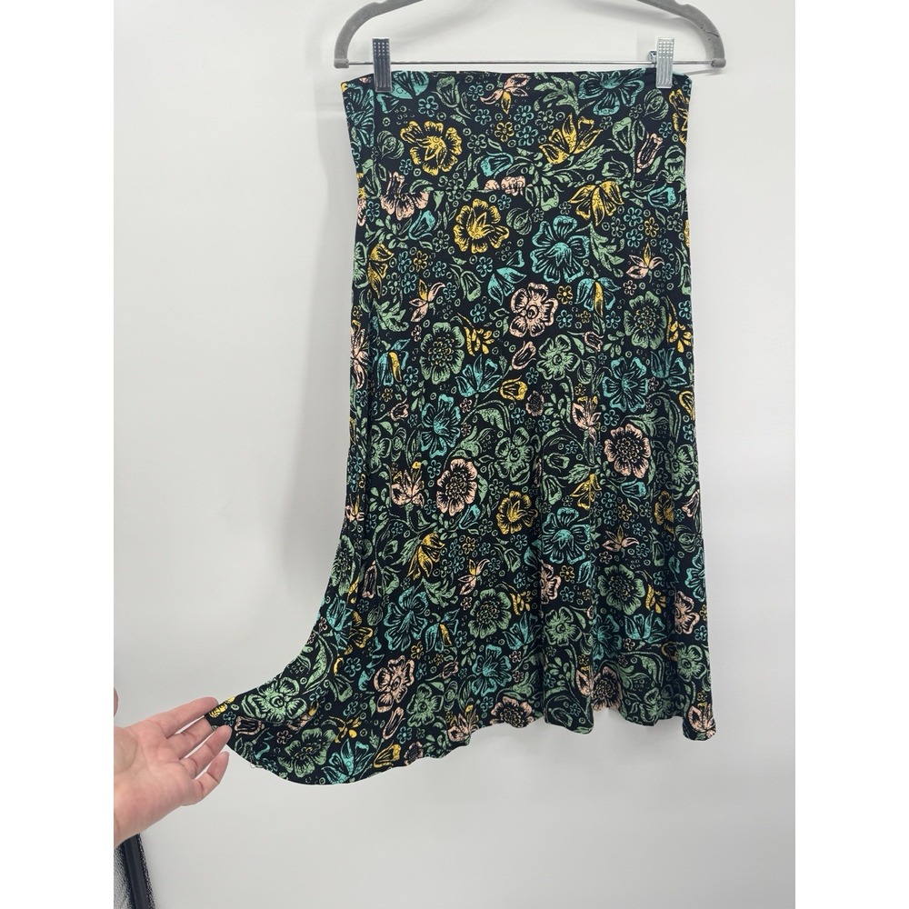 Whimsigoth Fairy Grunge Lularoe Azure Skirt Medium Hi Low Stretch Dark Floral - Picture 2 of 10